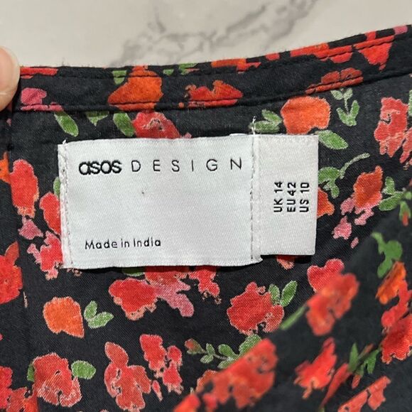 ASOS DESIGN corsage puff ball mini dress in black ditsy - Picture 2 of 11